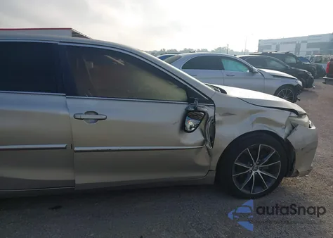 2016 Toyota Camry Xse z USA, uszkodzony, nr VIN 4T1BF1FK1GU501273